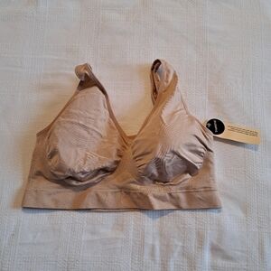 Truekind women's size 4 XL Everyday Throw-on Wireless Bralette new